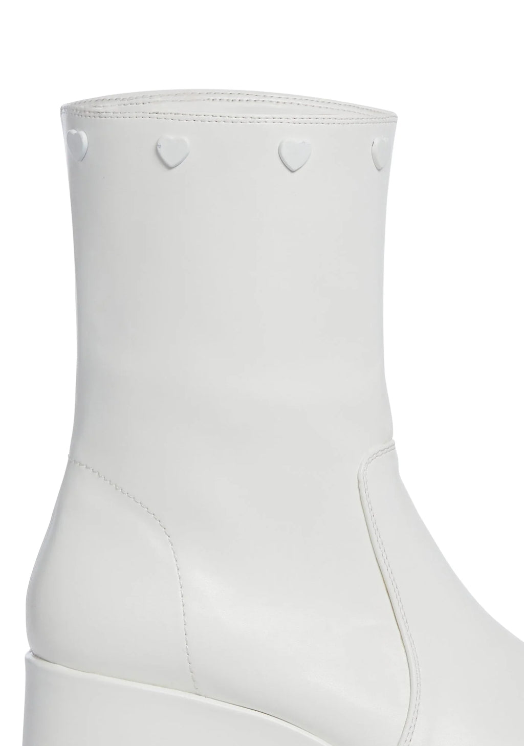 Snuggle Wonderland Platform Boots – White