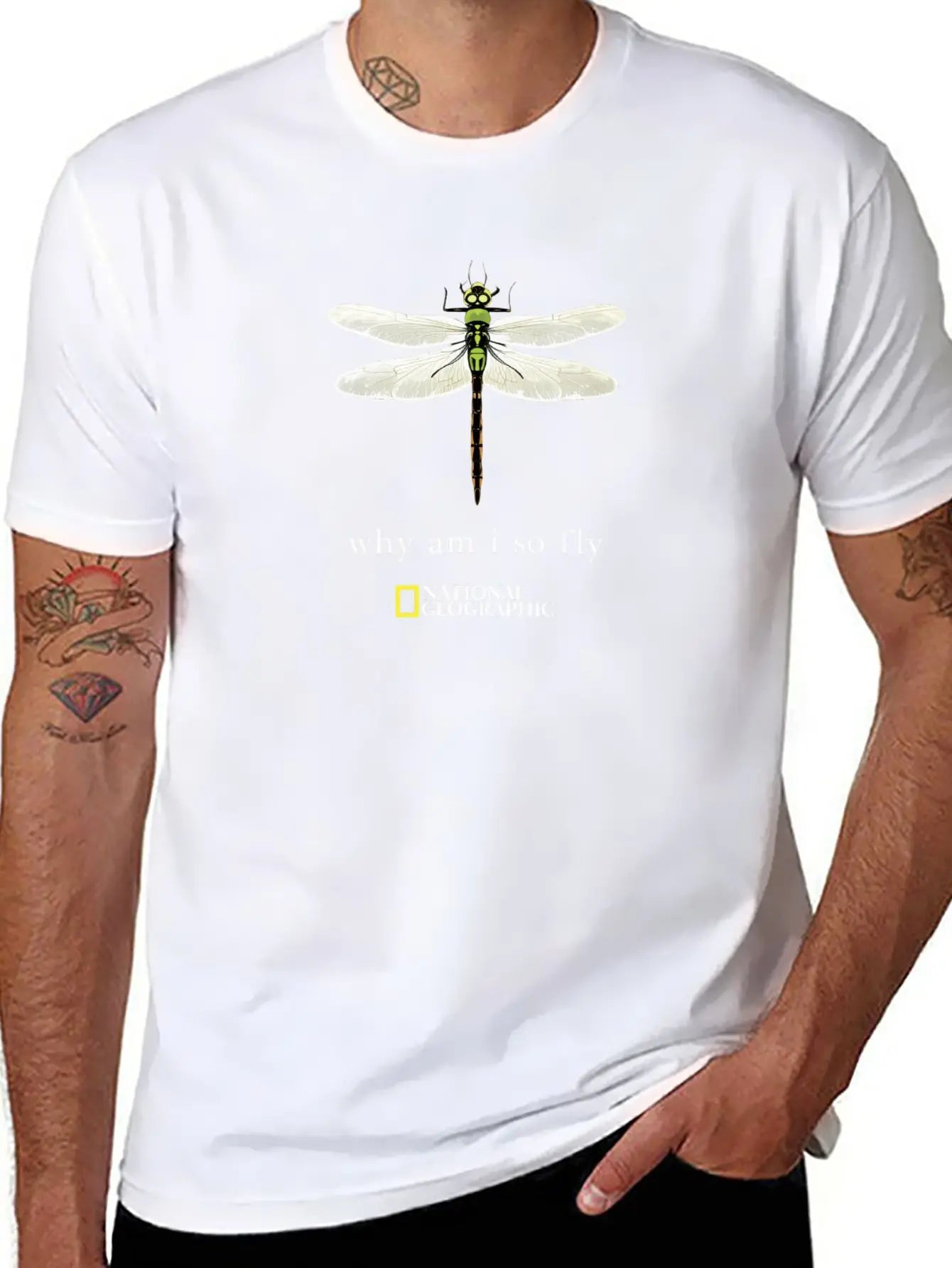 Gildan Men's Women's Black T-shirt, National Geographic “Why Am I So Fly” Dragonfly Graphic T-Shirt, Gifts Shirt, Unisex Vintage Graphic Tees Gothic Grunge Y2k Emo Scene Amity Affliction Style Clothes Men Women Streetwear
