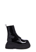 Color Me Haunted Mismatched Boots – Black/Green