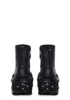 M-MILI083CCT-C17 Platform Boots