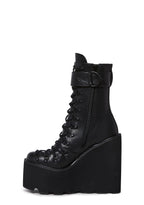 Traitor Boots