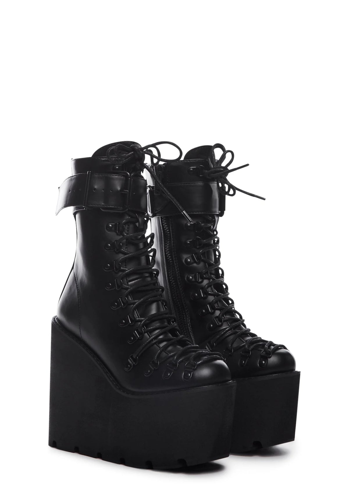 Traitor Boots