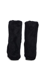 Snuggle Wonderland Platform Boots – Black