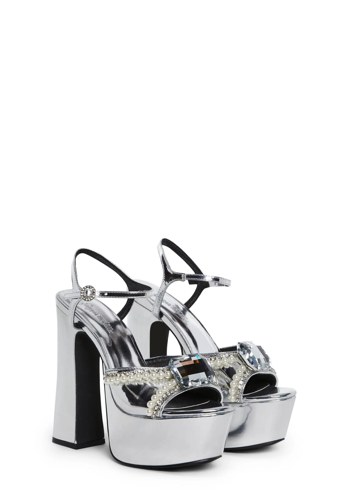 Sweet Revelation Platform Heels – Silver
