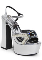 Sweet Revelation Platform Heels – Silver