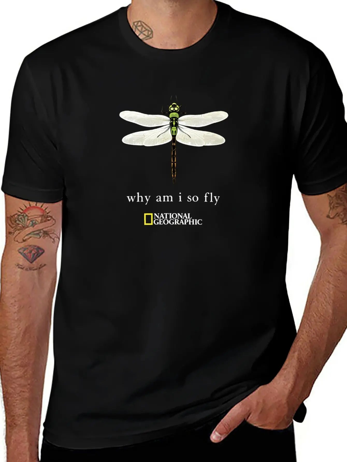 Gildan Men's Women's Black T-shirt, National Geographic “Why Am I So Fly” Dragonfly Graphic T-Shirt, Gifts Shirt, Unisex Vintage Graphic Tees Gothic Grunge Y2k Emo Scene Amity Affliction Style Clothes Men Women Streetwear