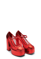 Regular Frankie Fan Fishnet Platform Heels – Red
