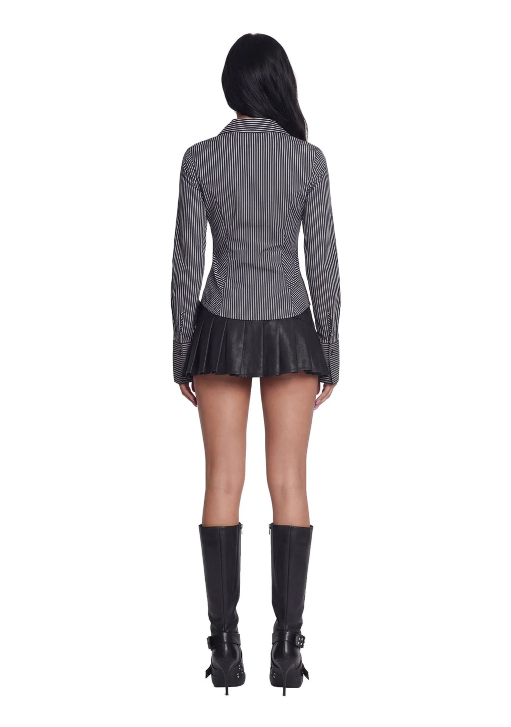Viral Takeover Mini Skirt – Black