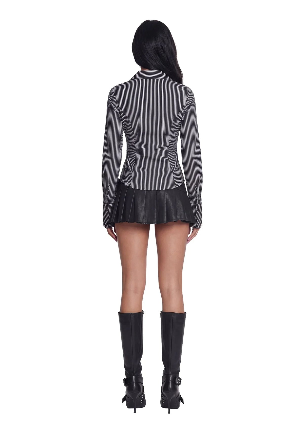 Viral Takeover Mini Skirt – Black