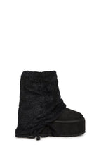 Snuggle Sesh Platform Booties – Black