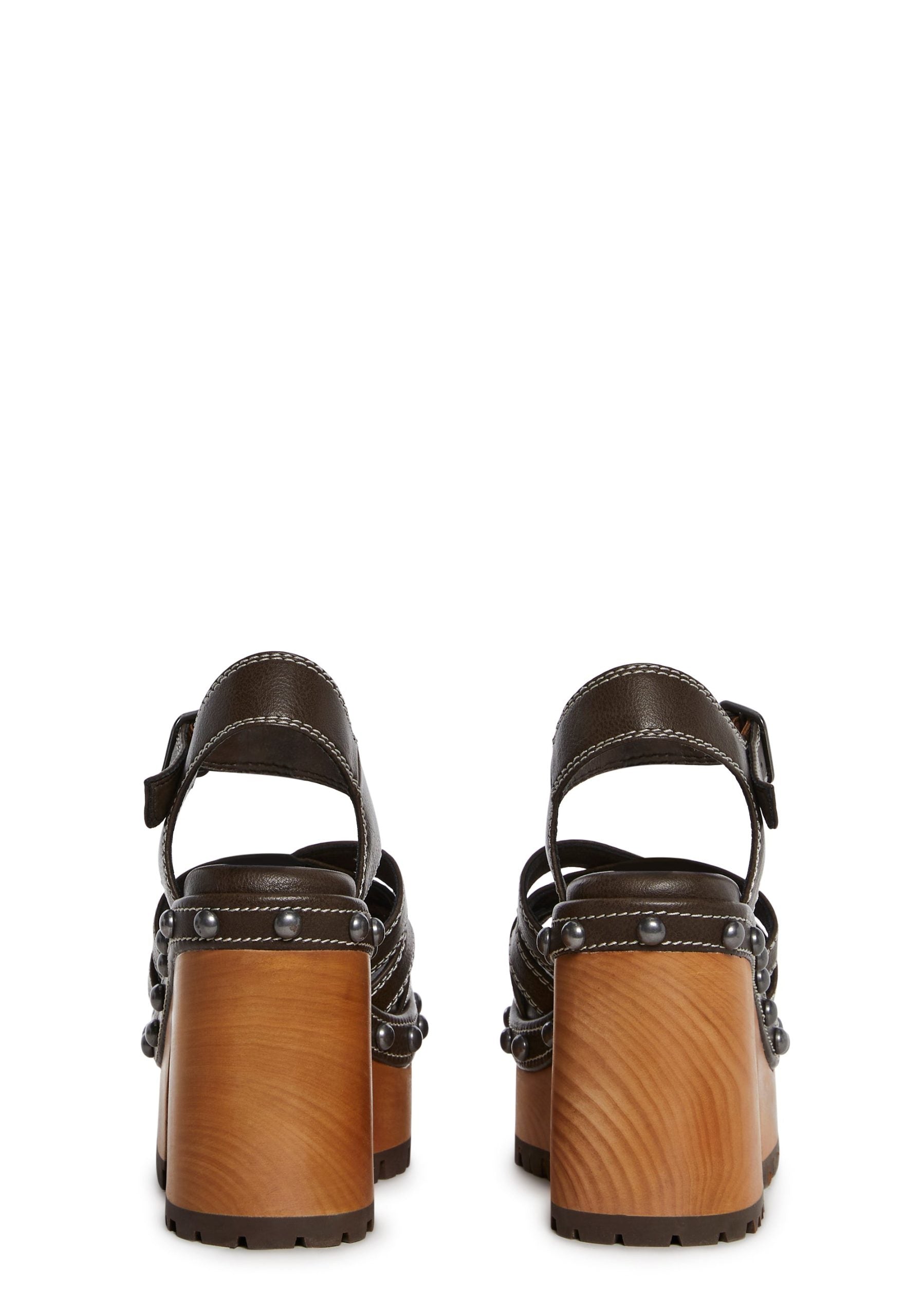Crush Promises Platform Sandals – Brown