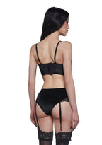 True Romance Lingerie Set – Black