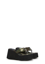 My Command Platform Thong Sandals