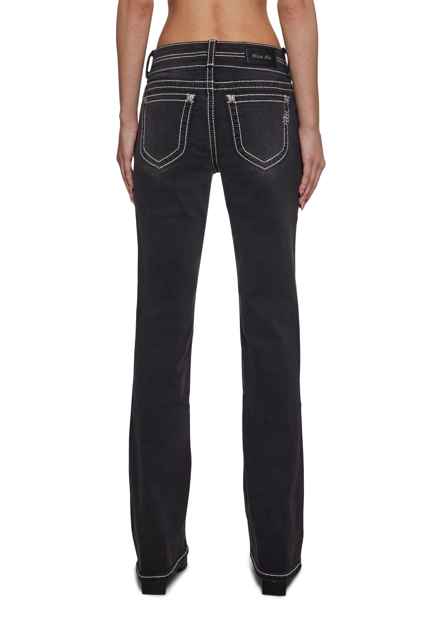 32″ Mid Rise Boot Jeans