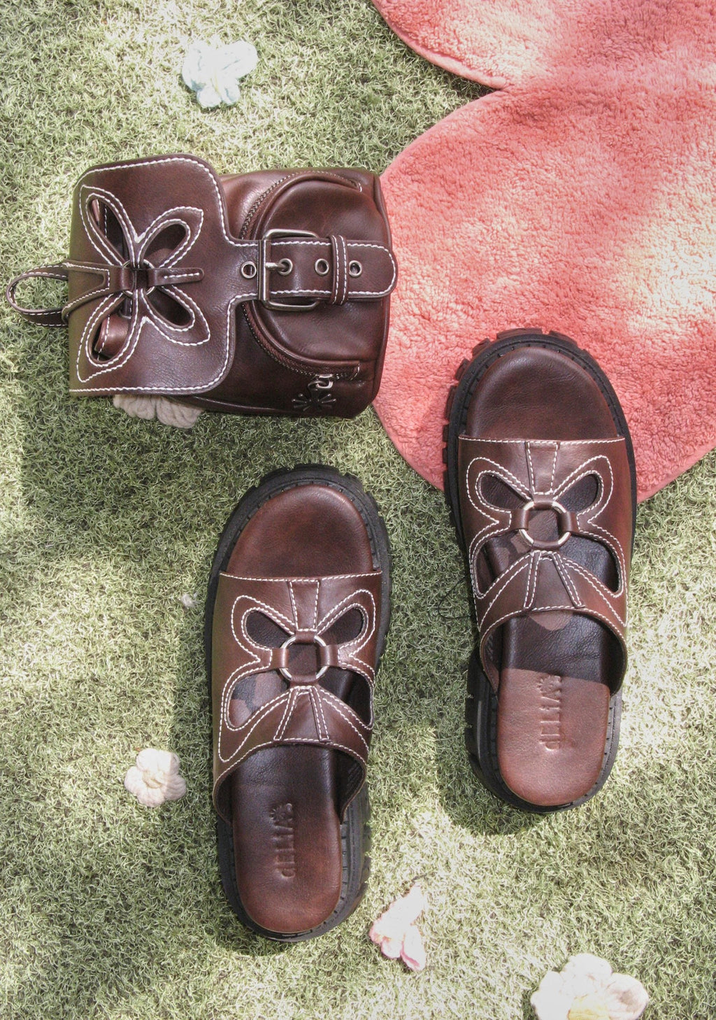 Feeling Good Platform Slides – Brown