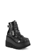 Shaker 66 Platform Boots