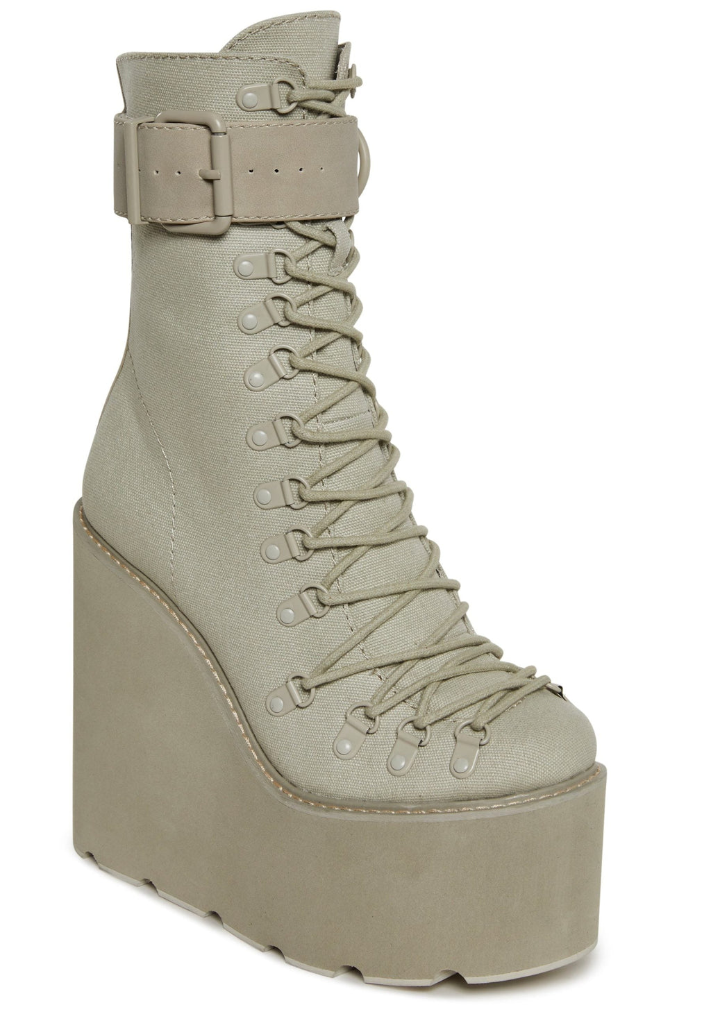 Traitor Boots – Beige