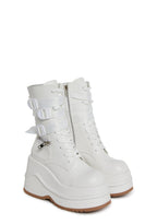 Mad Hustle Wedge Platform Boots – White