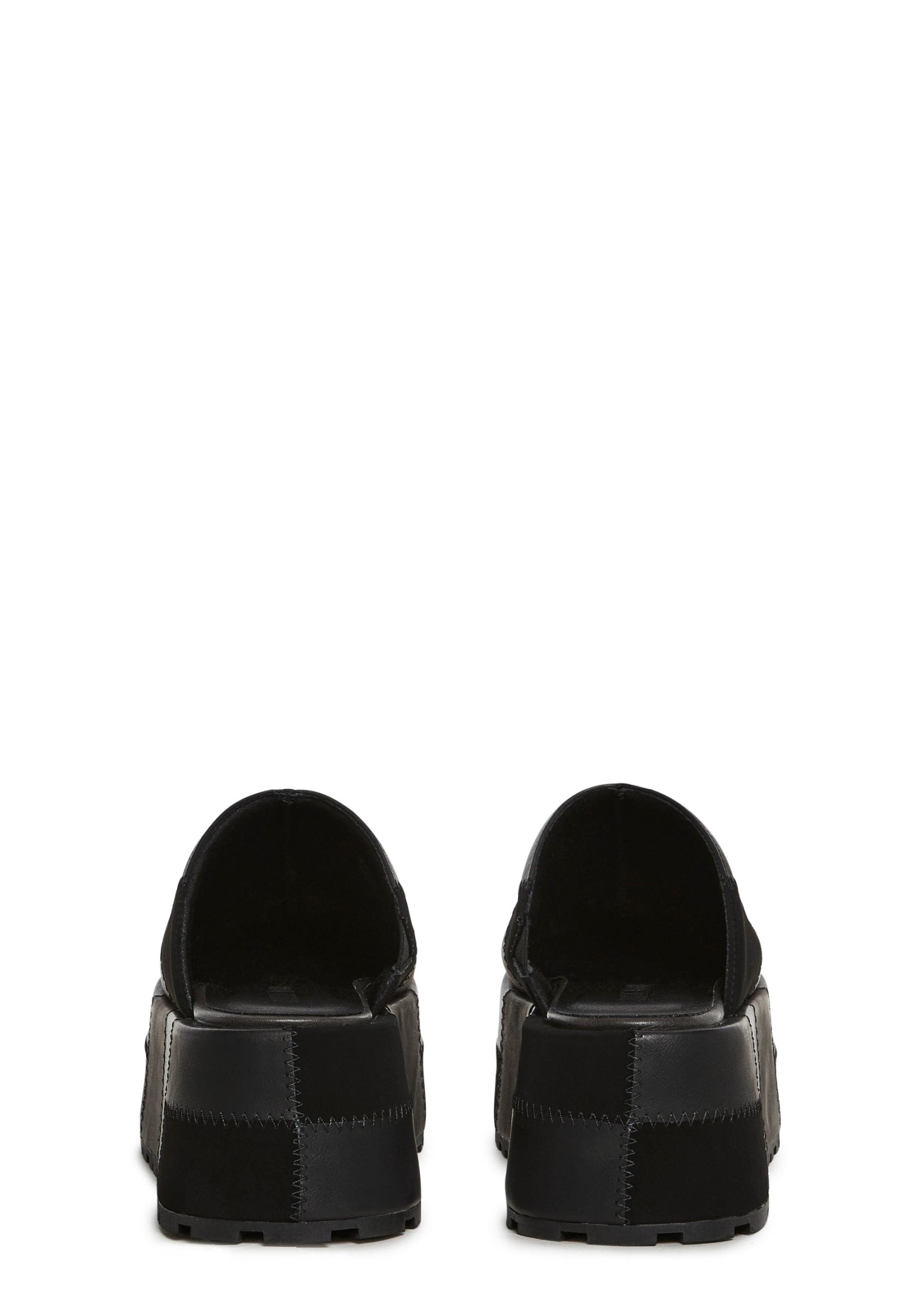Gritty Rebel Platform Clogs – Black