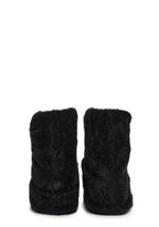 Snuggle Sesh Platform Booties – Black