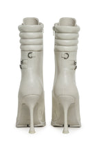 Future Frenemy Heeled Booties – White