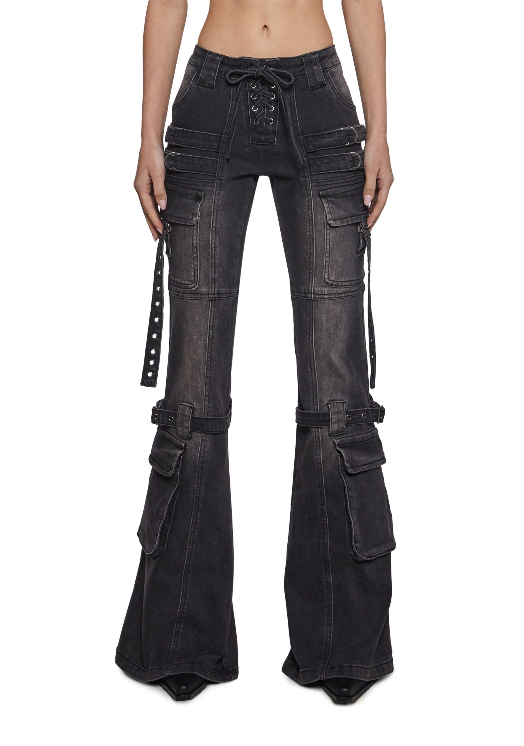 Level Up Cargo Fitted Jeans – Black