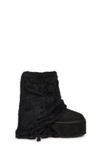 Snuggle Sesh Platform Booties – Black