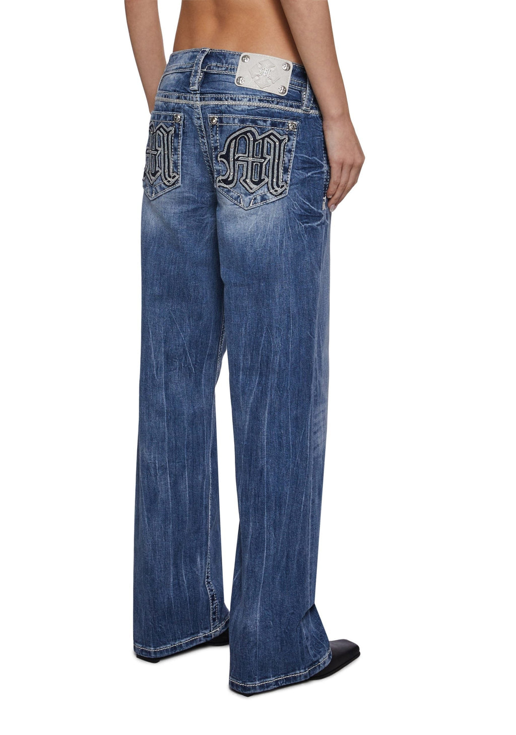 30″ Mid Rise Slim Wide Jeans