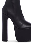 Pretty Prim Ankle Boots – Black