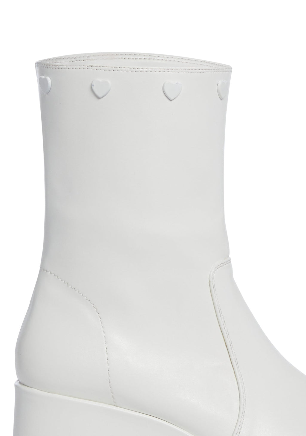 Snuggle Wonderland Platform Boots – White