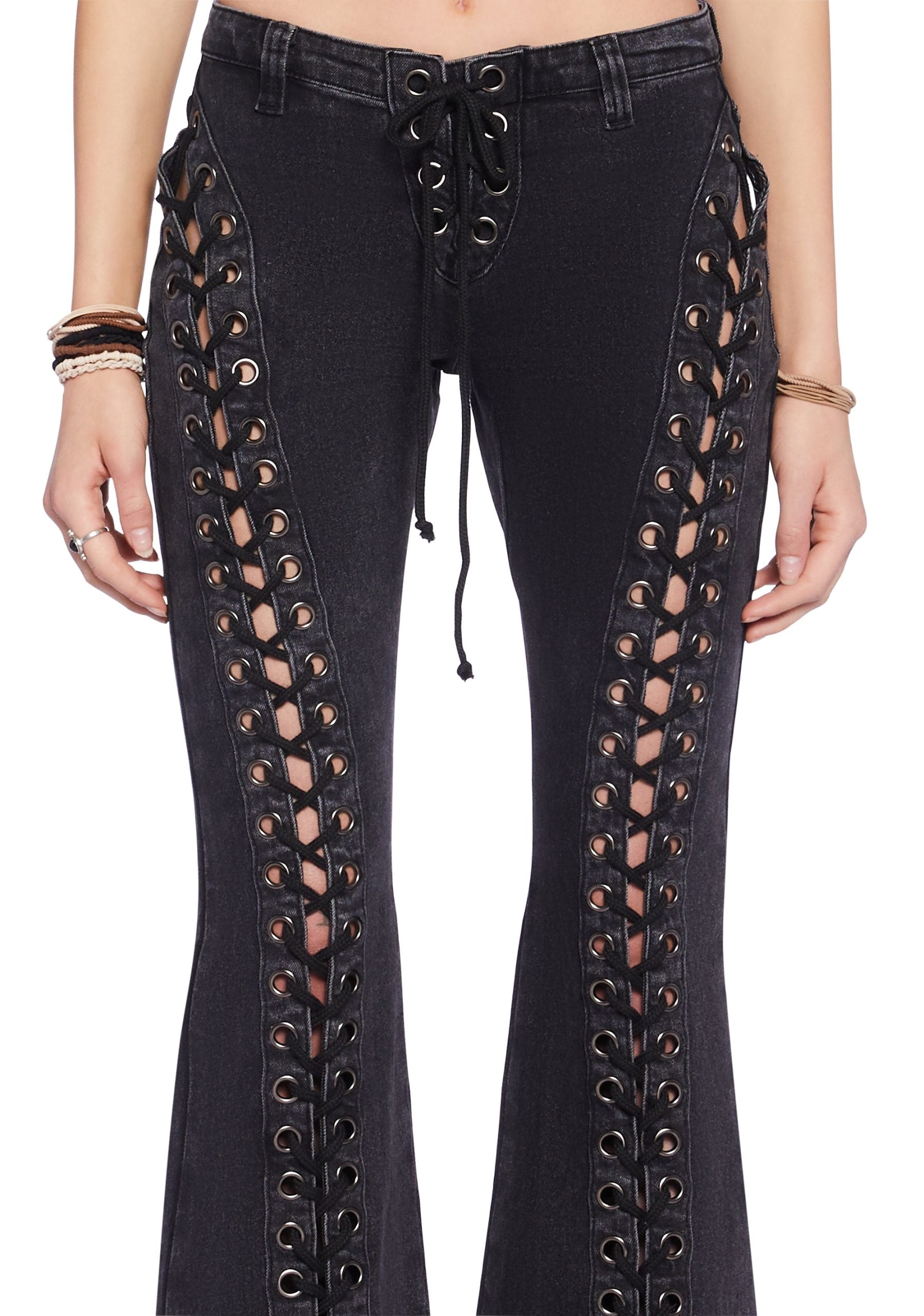Wild Wanderer Flare Jeans – Black