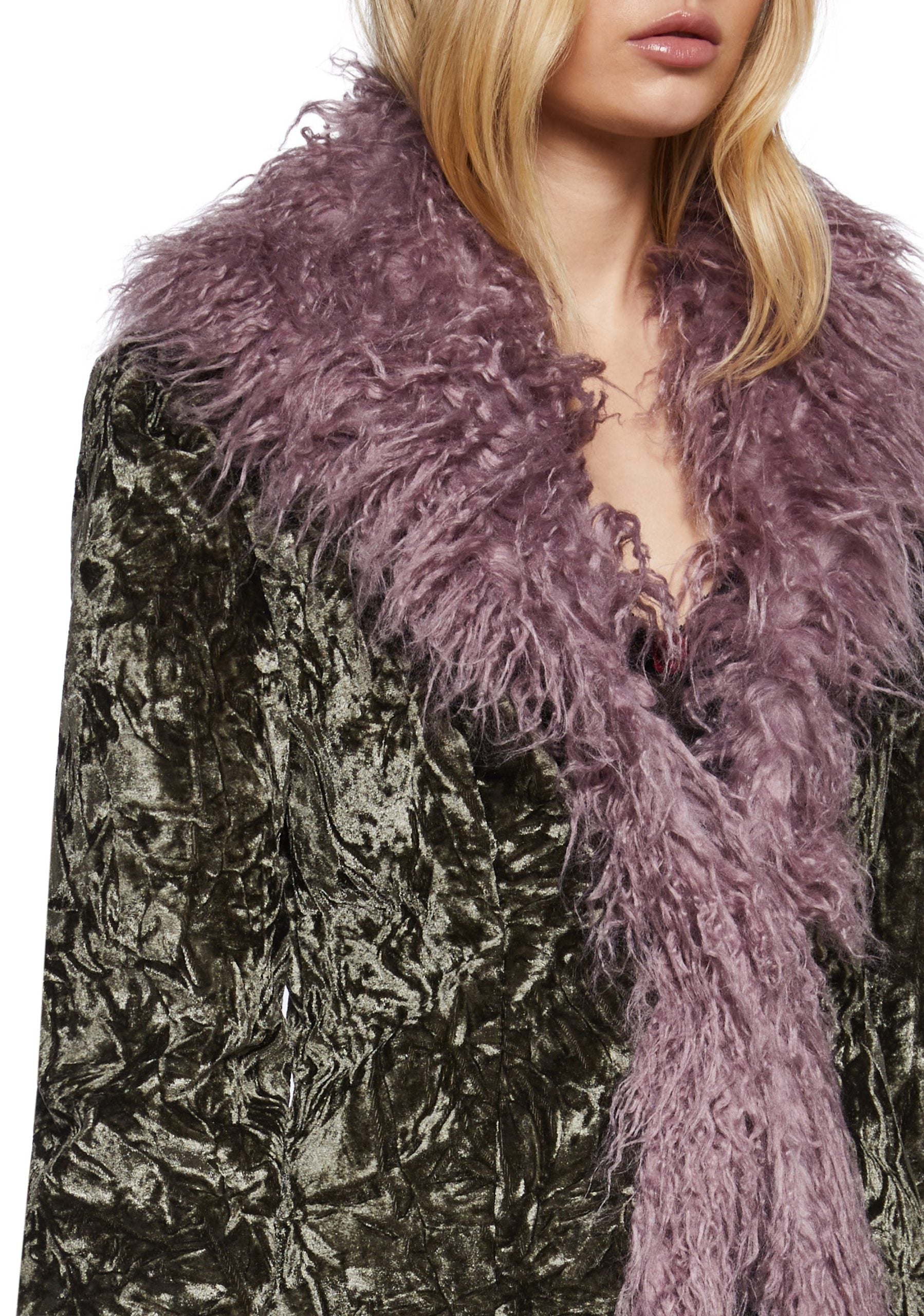 Art Magic Velvet Coat