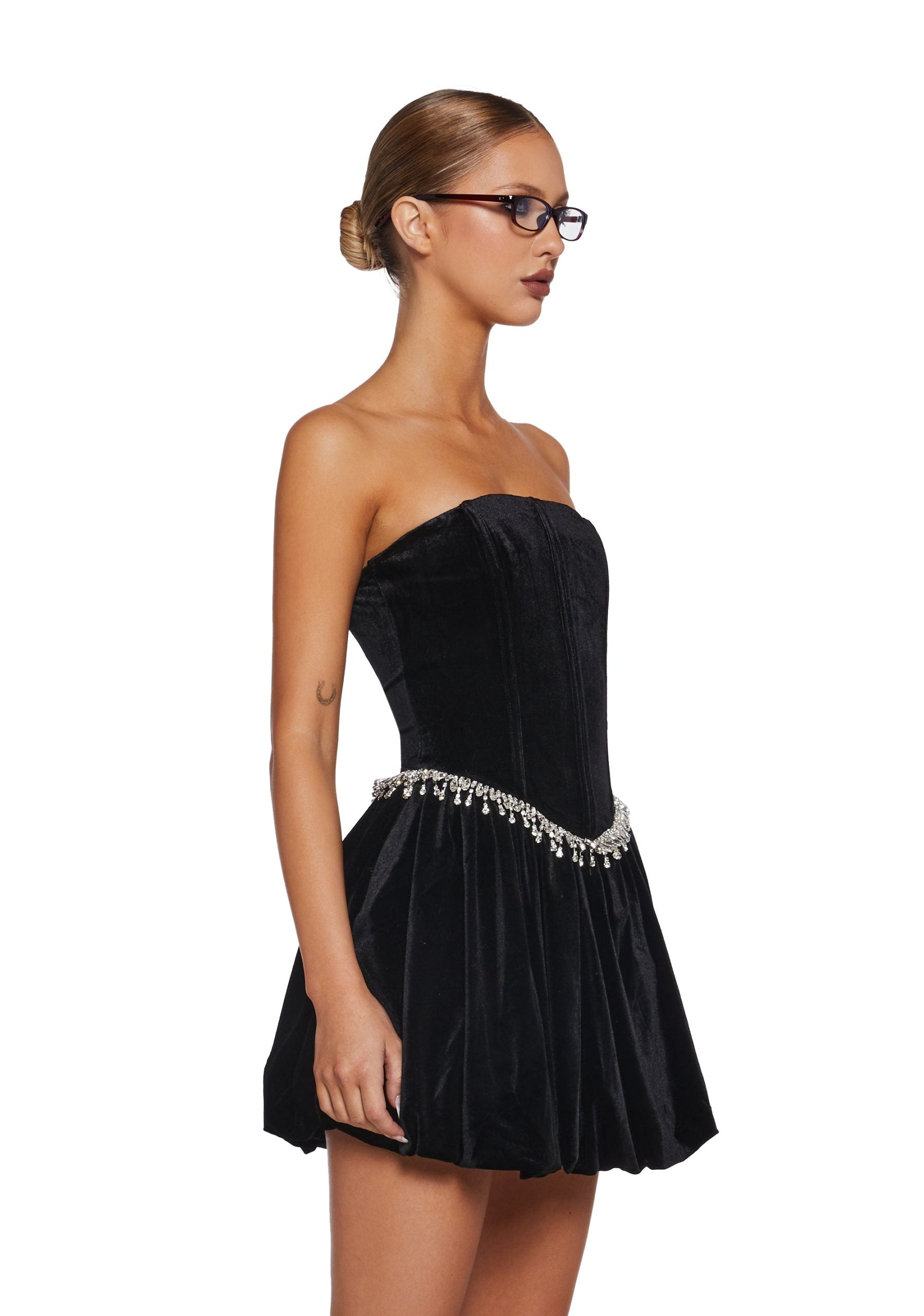 Tinsel Event Velvet Dress – Black