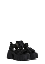 Utopia Platform Sandals – Black
