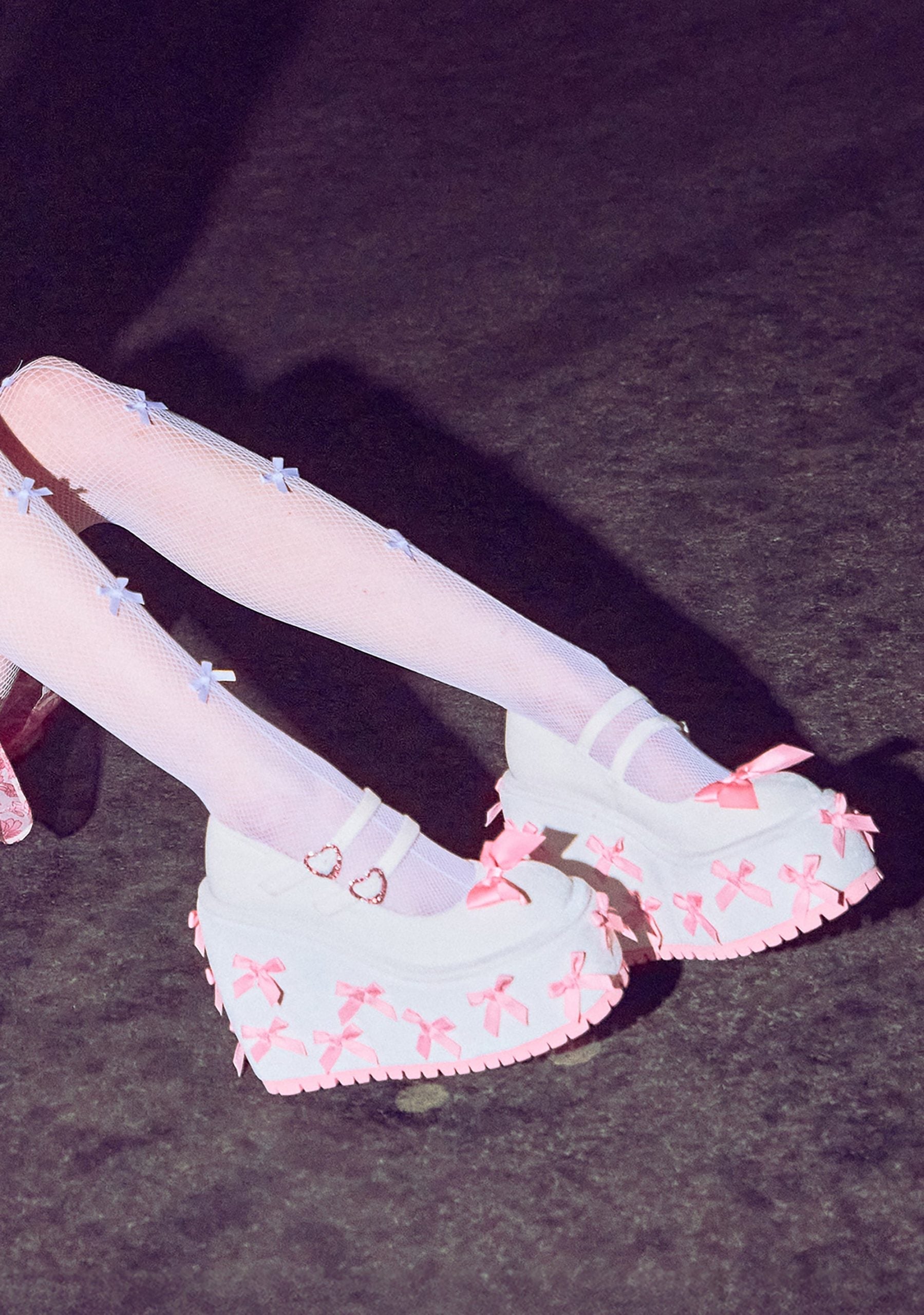A Courtship of Bows Platform Mary Janes – Cream