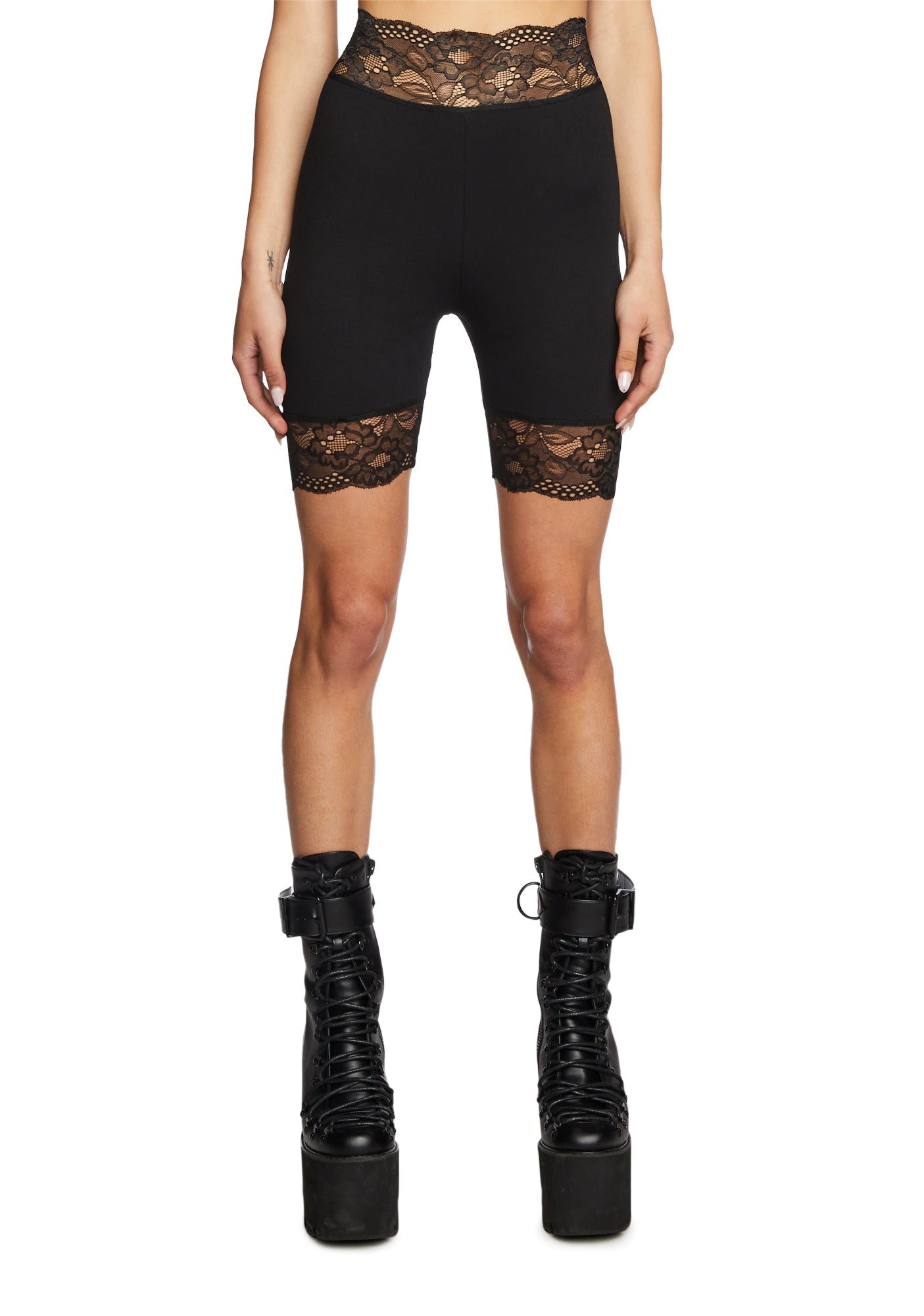 Rumor Romance Biker Shorts – Black