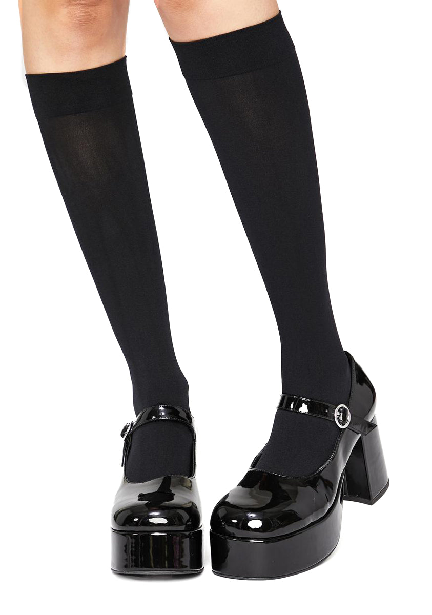 Walkin’ On Clouds Knee Highs – Black
