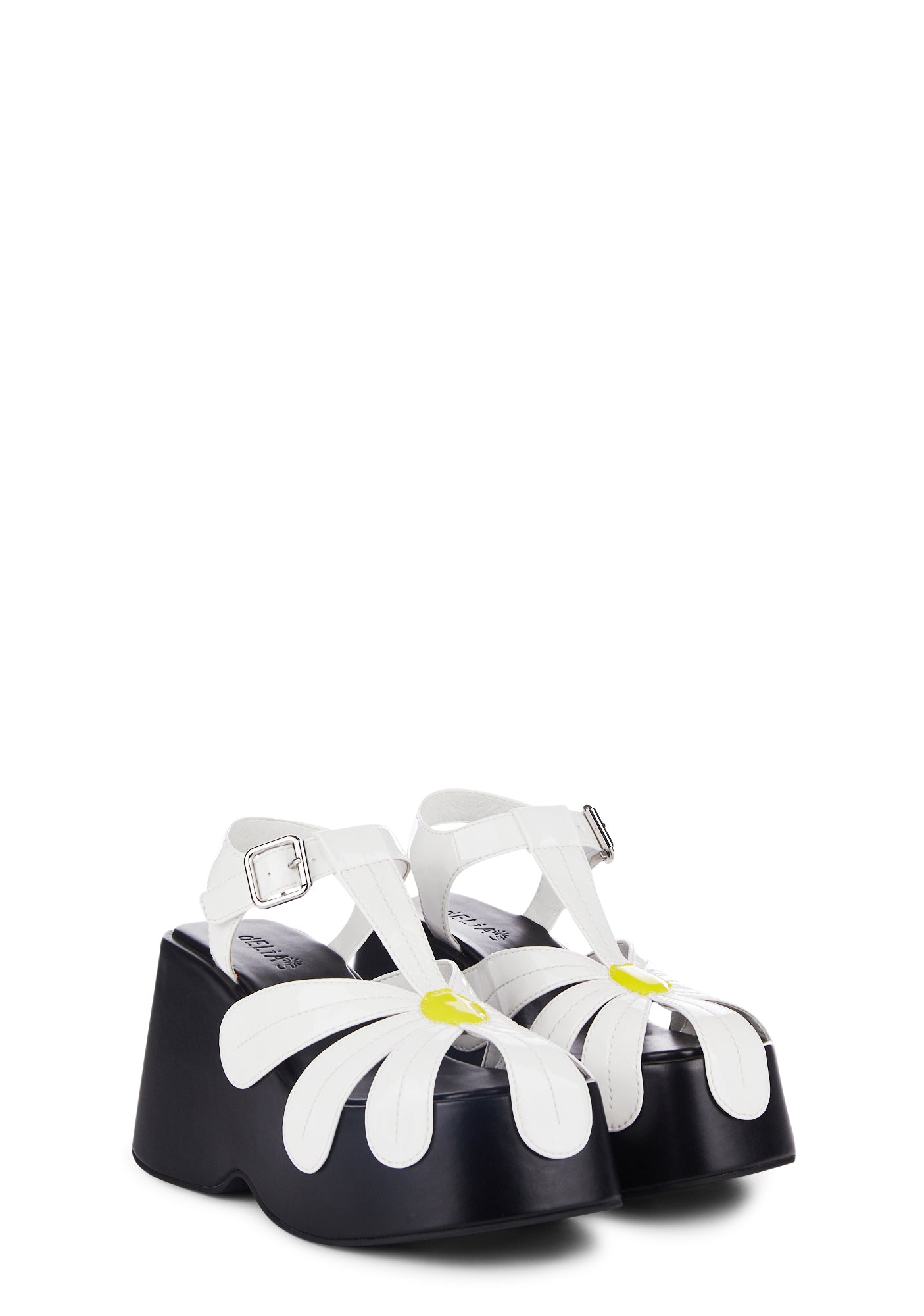 Forever Frolicking Platform Sandals – White