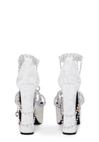 Holy Revelation Platform Heels – White