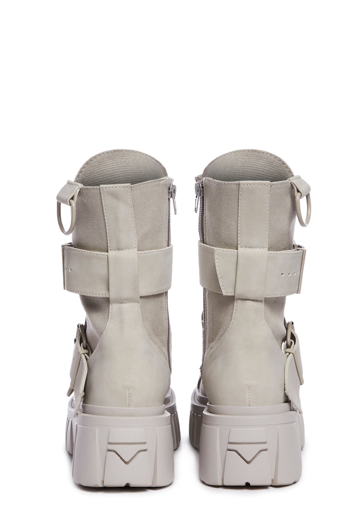 Low Traitor Boots – Light Gray