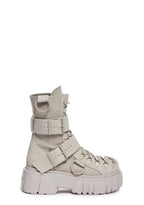 Low Traitor Boots – Light Gray